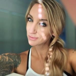 Meet your Posher, Erika